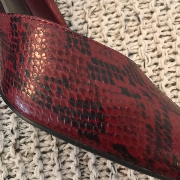 Cato heels size 10. Red Snake Skin - Picture 3 of 7